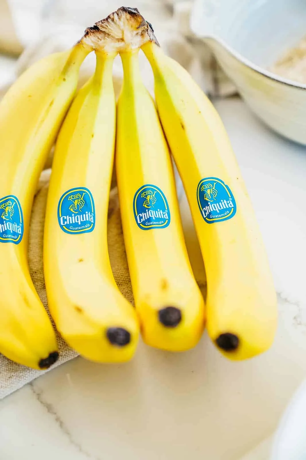 The Vegan Dilemma: What You Need to Know About Bananas and Their Vegan Status