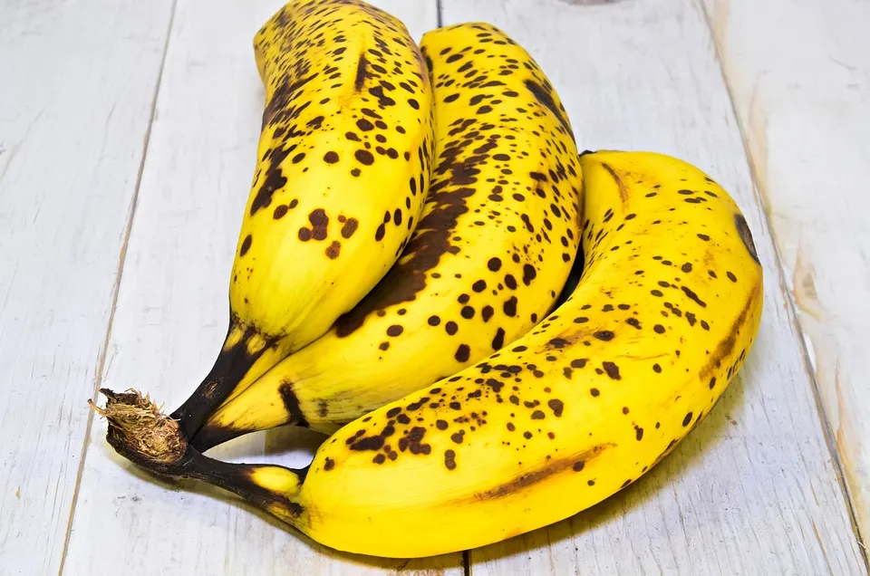 Step-by-Step Guide to Making a Basic Banana Shake for Weight Gain