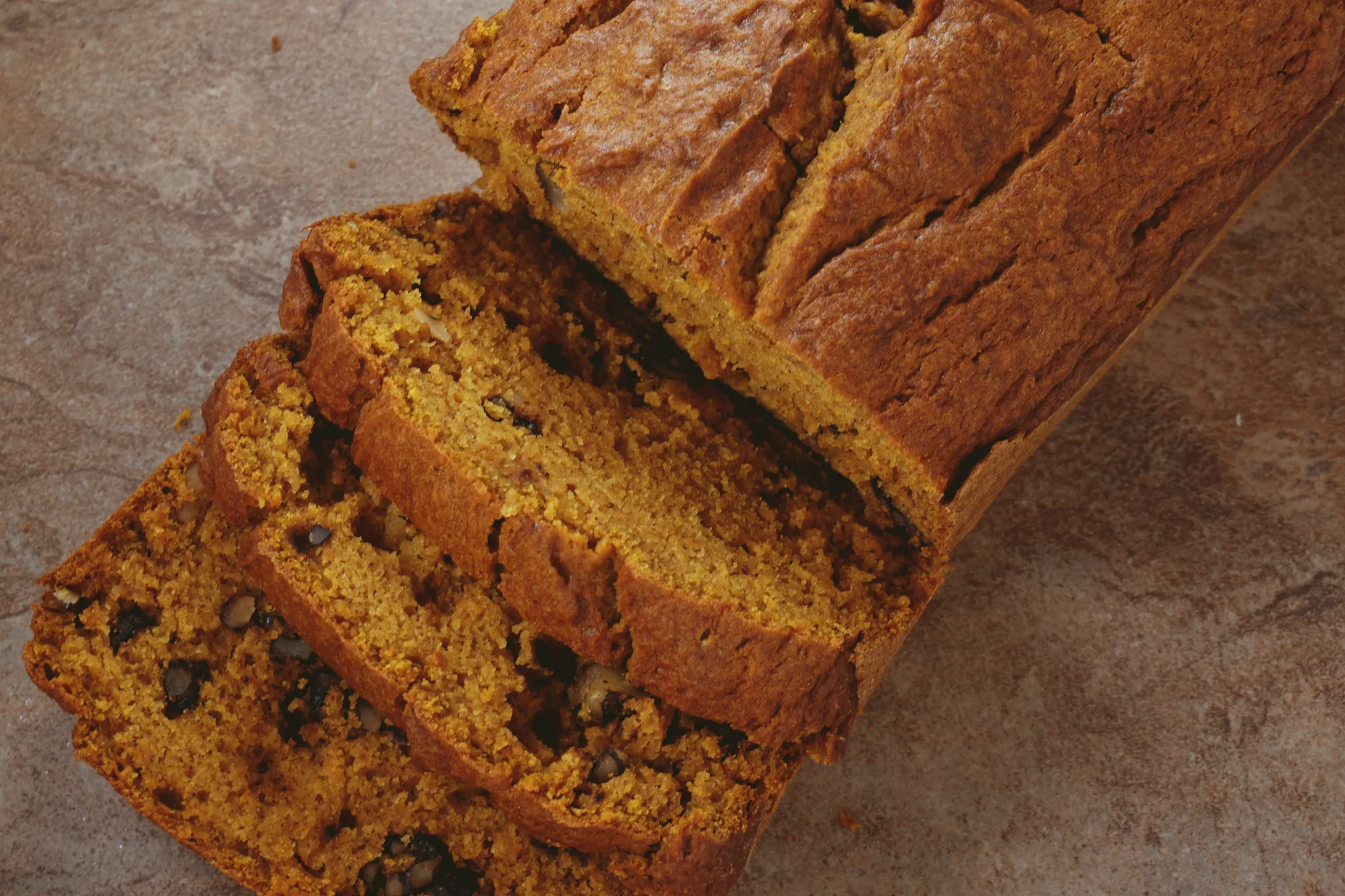 Quick and Easy Banana Nut Bread Recipe with Cake Mix